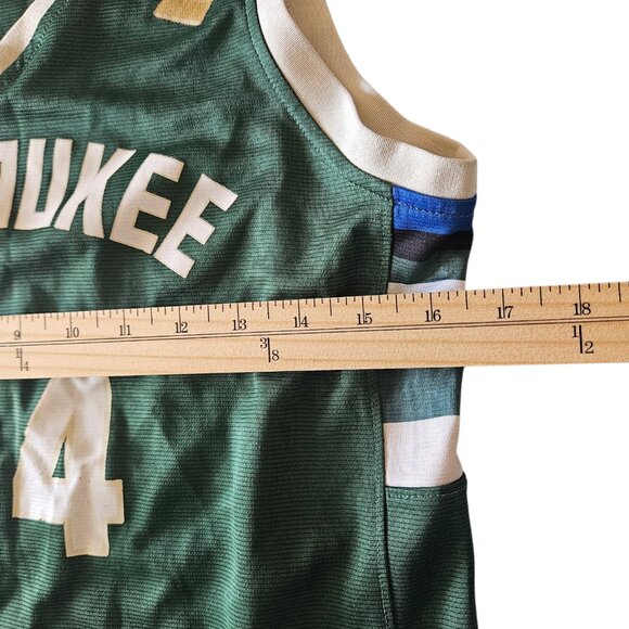 Fanatics Milwaukee BUCKS Giannis Antetokounmpo #34 NBA Jersey Youth Medium - Picture 6 of 6